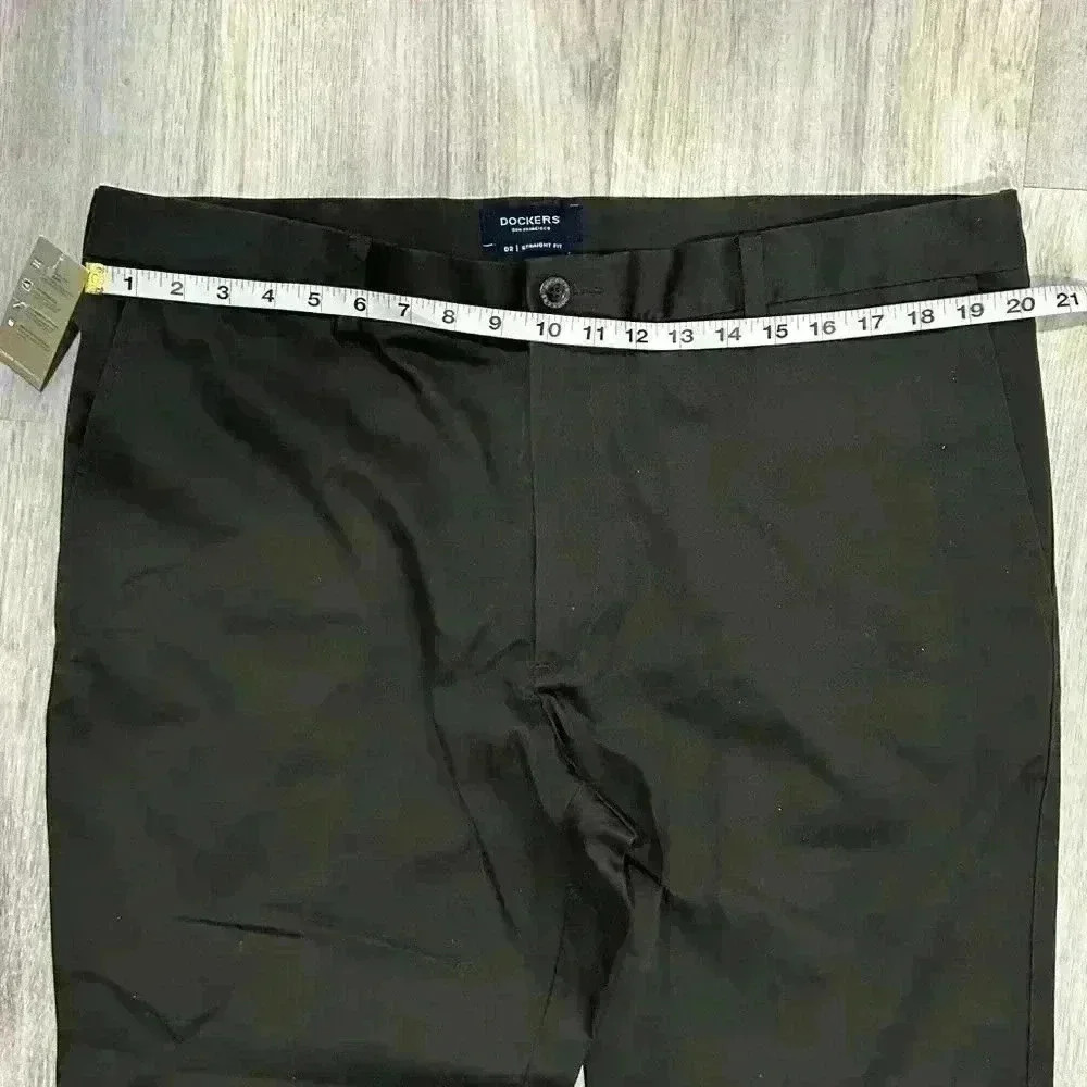 NWT Dockers Men's Signature Khaki Straight Fit Flat Front Pants Brown Size 40x30 - Picture 7 of 8